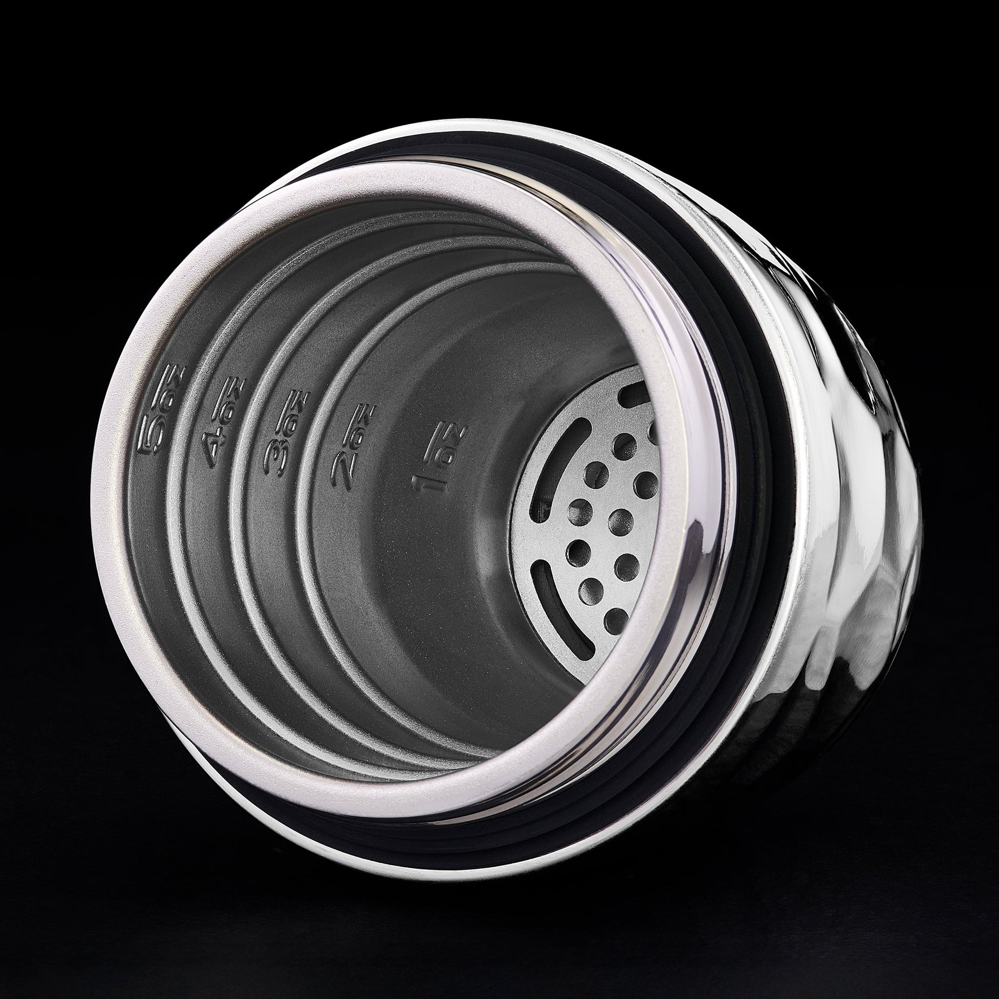 Cocktail Shaker, 25 oz (Chrome)